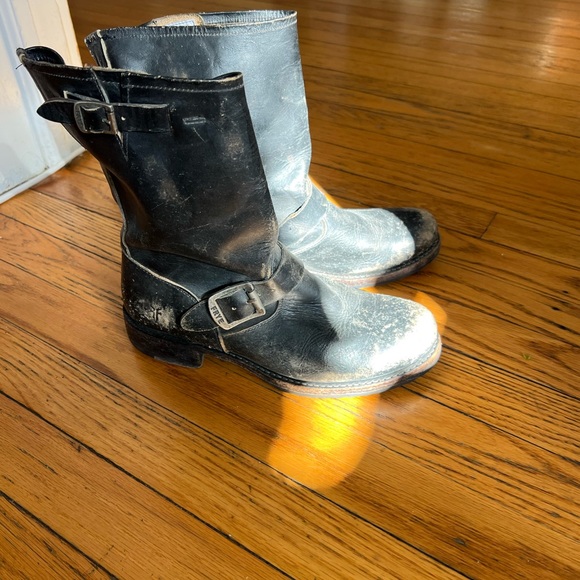 Frye Veronica Boots Leather Engineer Moto Boot Distressed, black Sz 8 - Picture 7 of 7